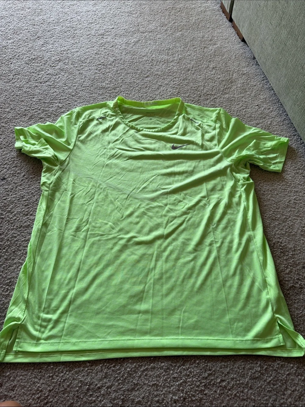 Nike Men’s Bright Lime Short Sleeve Athletic Tee